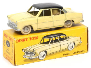 Lot 421 - DINKY TOYS (FRANCE) (1)