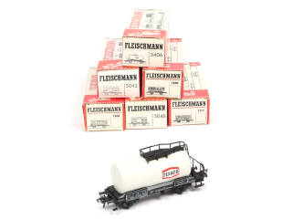 Lot 43 - FLEISCHMANN 'HO' (ALLEMAGNE) (6)