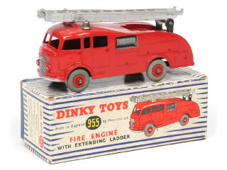 Lot 376 - DINKY TOYS (GB) (1)