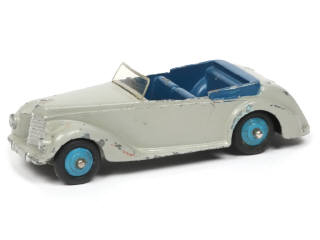 Lot 358 - DINKY TOYS (GB) (1)
