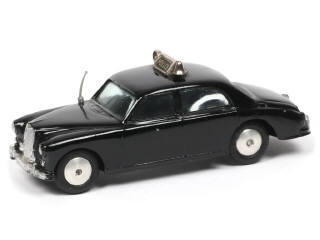 Lot 221 - CORGI TOYS (GB) (1)