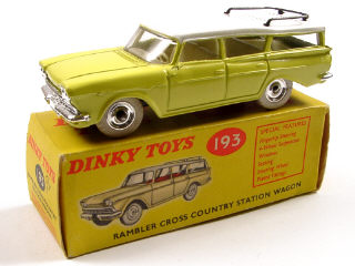 Lot 186 - DINKY TOYS GB (1)