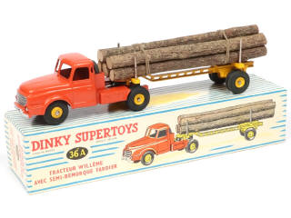 Lot 298 - DINKY TOYS (FRANCE) (1)