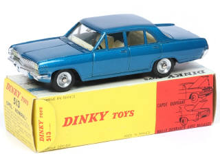 Lot 304 - DINKY TOYS (FRANCE) (1)