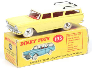 Lot 345 - DINKY TOYS (GB) (1)