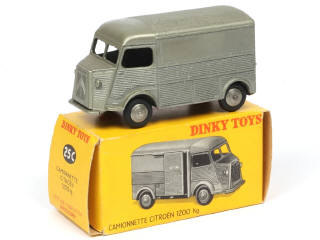 Lot 283 - DINKY TOYS (FRANCE) (1)
