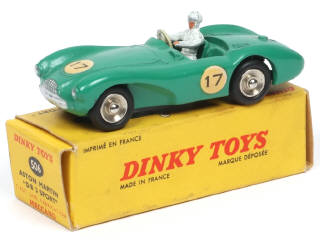 Lot 303 - DINKY TOYS (FRANCE) (1)