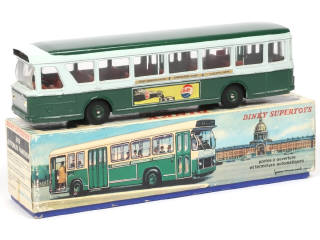 Lot 335 - DINKY TOYS (FRANCE) (1)