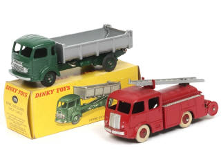 Lot 338 - DINKY TOYS (FRANCE) (2)
