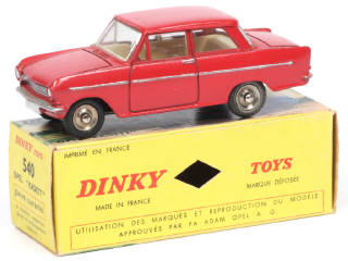 Lot 318 - DINKY TOYS (FRANCE) (1)