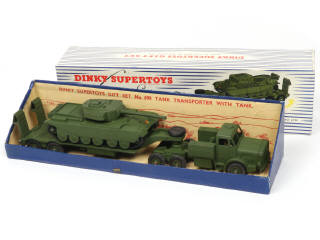 Lot 386 - DINKY TOYS (GB) (1)