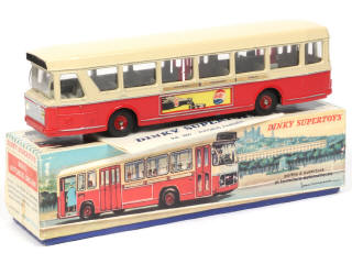 Lot 353 - DINKY TOYS (FRANCE) (1)