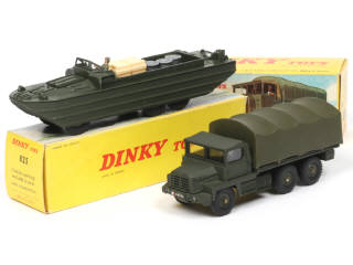 Lot 362 - DINKY TOYS (FRANCE) (2)