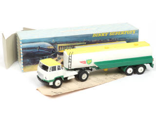 Lot 351 - DINKY TOYS (FRANCE) (1)