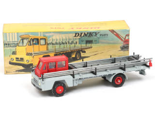 Lot 350 - DINKY TOYS (FRANCE) (1)