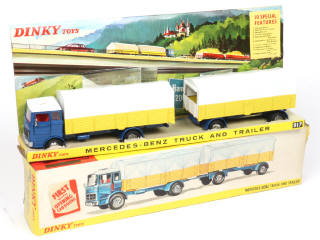Lot 373 - DINKY TOYS (GB) (1)
