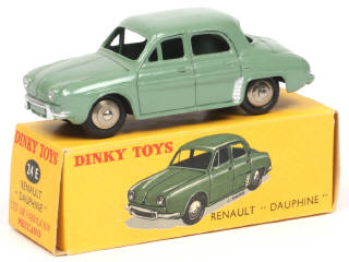 Lot 303 - DINKY TOYS (FRANCE) (1)