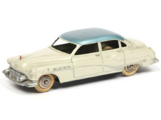 Lot 298 - DINKY TOYS (FRANCE) (1)