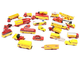 Lot 195 - DIVERS (26)