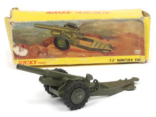 Lot 125 - NICKYTOYS (INDE) (1)