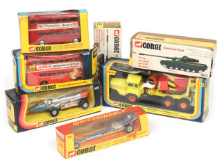 Lot 174 - CORGI TOYS (GB) (7)