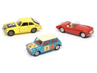 Lot 170 - CORGI TOYS (GB) (3)