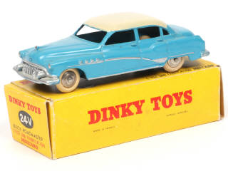Lot 481 - DINKY TOYS (FRANCE) (1)