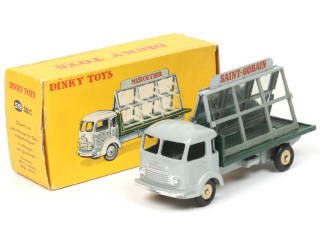 Lot 602 - DINKY TOYS (FRANCE) (1)