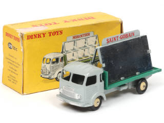 Lot 603 - DINKY TOYS (FRANCE) (1)