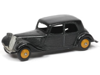 Lot 425 - DINKY TOYS (FRANCE) (1)