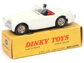 Lot 537 - DINKY TOYS (FRANCE) (1)
