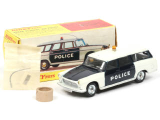 Lot 518 - DINKY TOYS (FRANCE) (1)