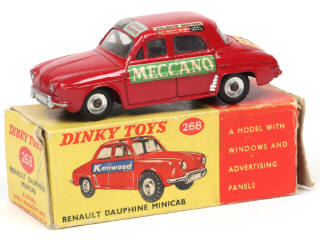 Lot 673 - DINKY TOYS (GB) (1)