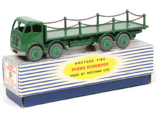Lot 696 - DINKY TOYS (GB) (1)