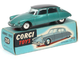 Lot 256 - CORGI TOYS (GB) (1)