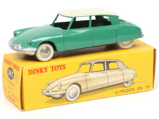 Lot 450 - DINKY TOYS (FRANCE) (1)
