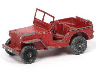 Lot 418 - DINKY TOYS (FRANCE) (1)
