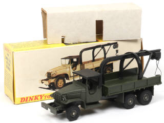 Lot 618 - DINKY TOYS (FRANCE) (1)