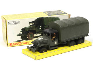 Lot 619 - DINKY TOYS (FRANCE) (1)