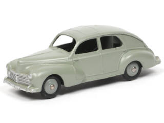 Lot 428 - DINKY TOYS (FRANCE) (1)