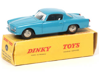 Lot 466 - DINKY TOYS (FRANCE) (1)