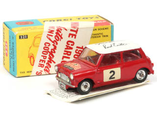 Lot 304 - CORGI TOYS (GB) (1)