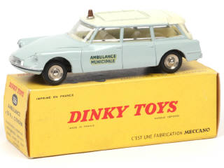 Lot 453 - DINKY TOYS (FRANCE) (1)