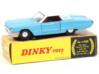 Lot 683 - DINKY TOYS (GB) (1)