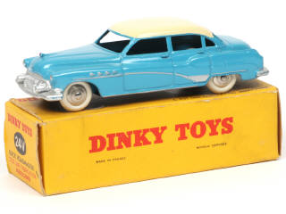 Lot 482 - DINKY TOYS (FRANCE) (1)