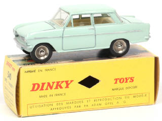 Lot 553 - DINKY TOYS (FRANCE) (1)