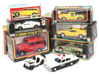 Lot 102 - DIVERS (JAPON) (8)