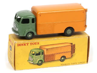 Lot 274 - DINKY TOYS (FRANCE) (1)