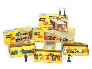 Lot 399 - CORGI TOYS (GB) (6)