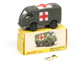 Lot 295 - DINKY TOYS (FRANCE) (1)